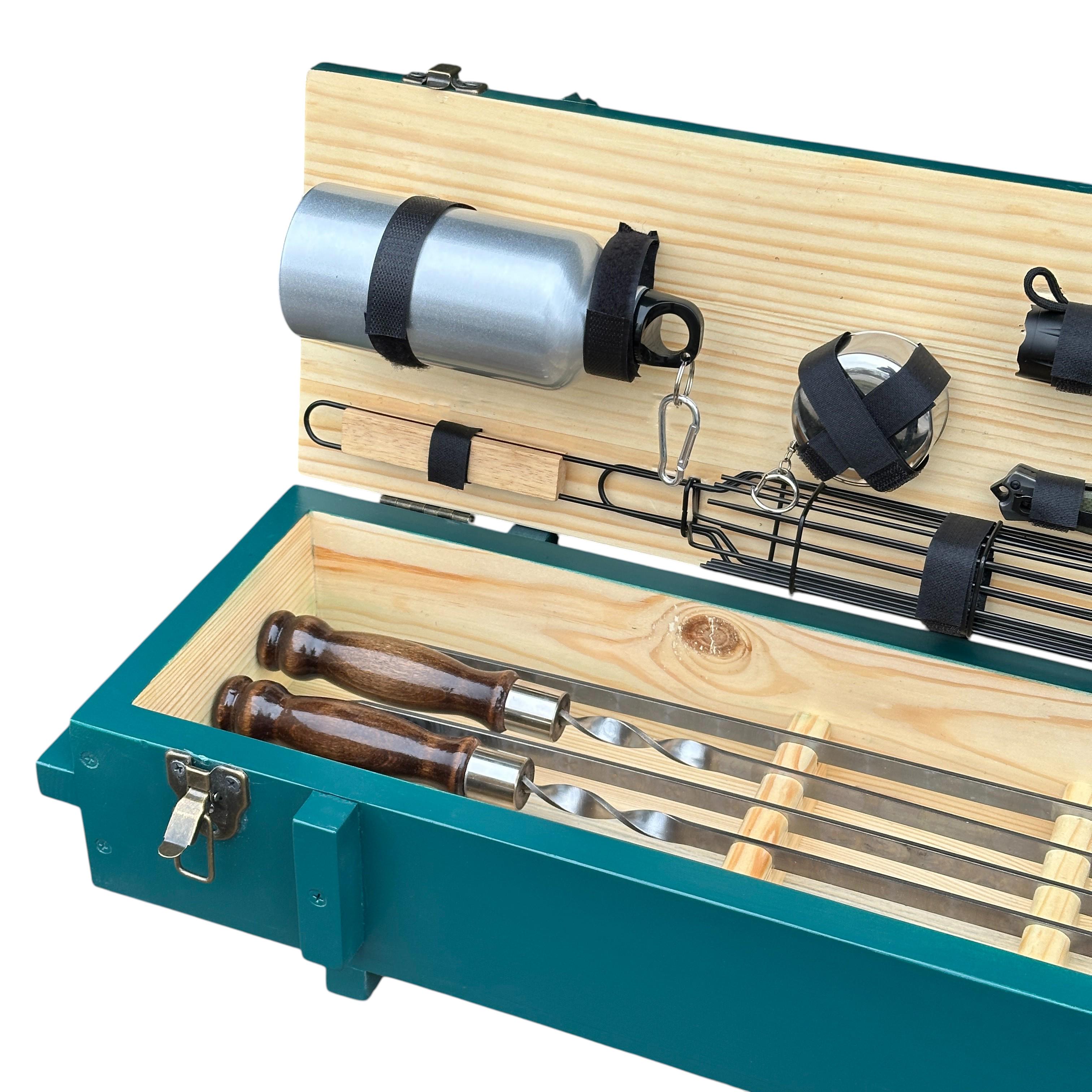 Набір шампурів та аксесуарів Mzavod Штурм із нержавіючої сталі в дерев’яному кейсі 740x250x200 мм 12 пр. Бірюзовий (136-17-1191910000187) - фото 5 Набір шампурів та аксесуарів Mzavod Штурм із нержавіючої сталі в дерев’яному кейсі 740x250x200 мм 12 пр. Бірюзовий (136-17-1191910000187) - фото 5