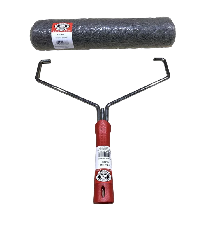 Валик для нанесення мокрої шпаклівки OLEJNIK з ручкою 30 см (250300) Валик для нанесення мокрої шпаклівки OLEJNIK з ручкою 30 см (250300)