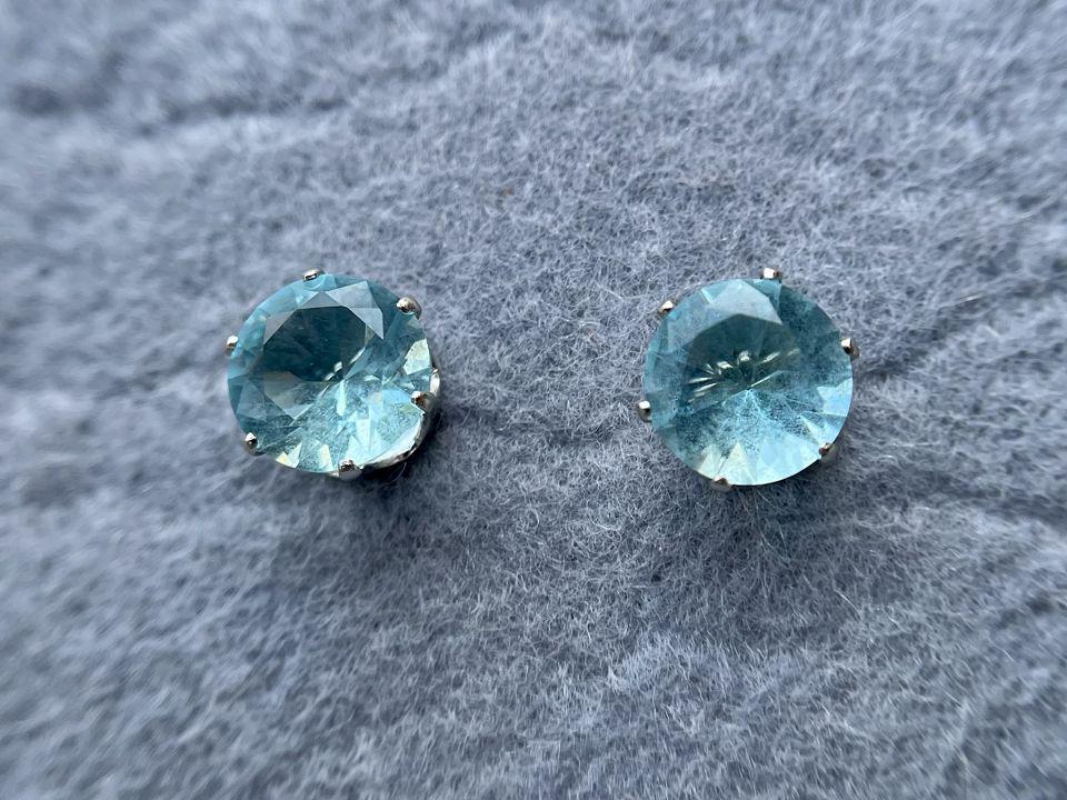 Сережки-гвоздики з фіанітами