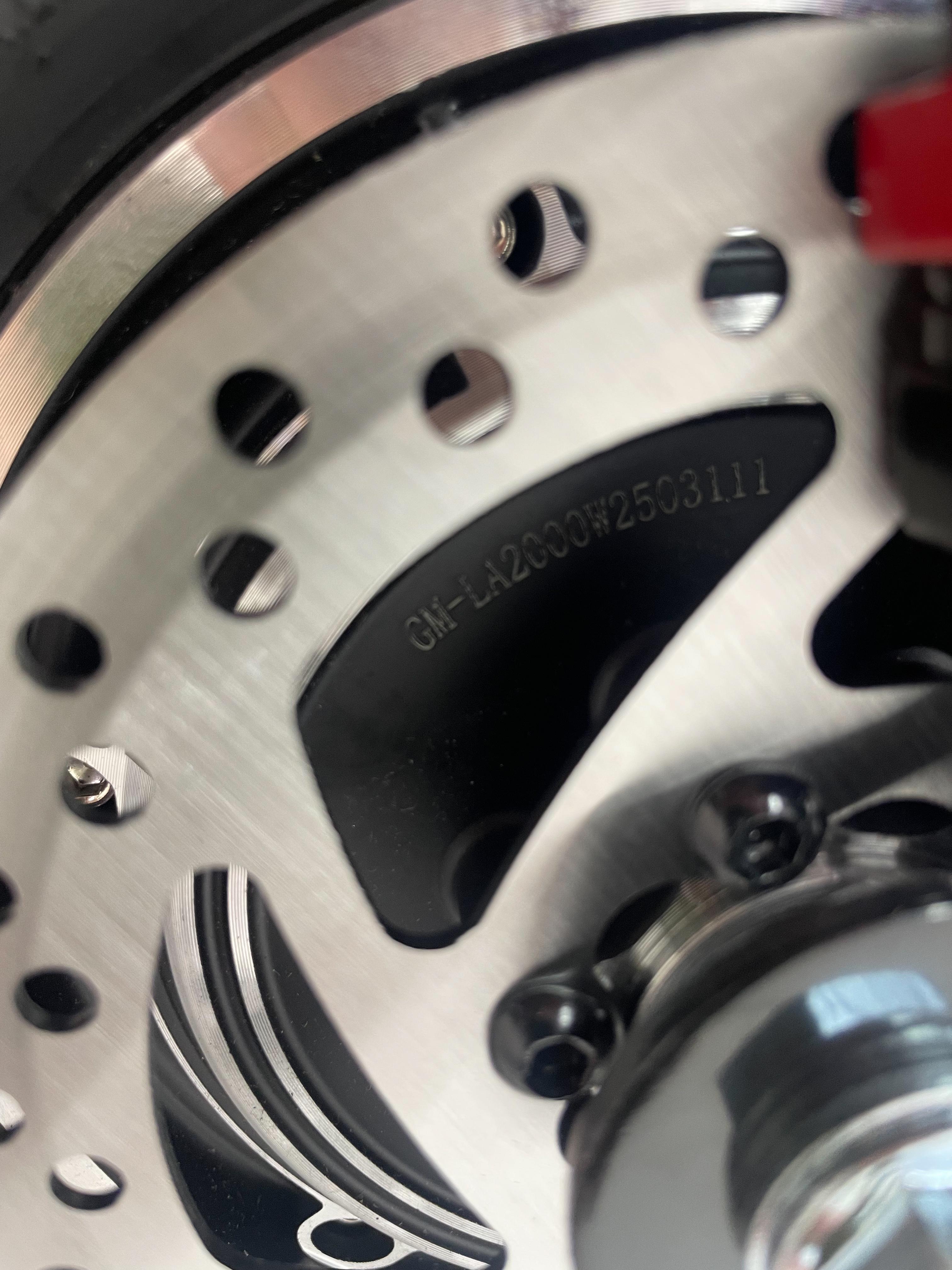 Електросамокат із сидінням TESLA 2000 New 2000W 48V 21Ah NFC ключі - фото 13