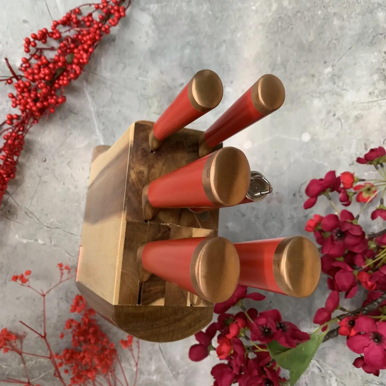 Набор ножей кухонных Edenberg EB-11029 с деревянной подставкой 7 пр. Красный (EB-11029) - фото 5 Набор ножей кухонных Edenberg EB-11029 с деревянной подставкой 7 пр. Красный (EB-11029) - фото 5