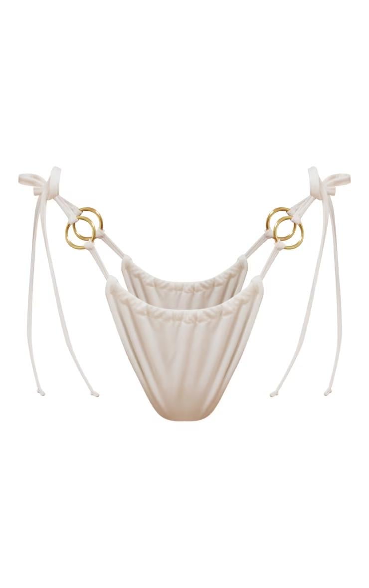 Плавки Pretty Little Thing на зав'язках з кільцями Білий