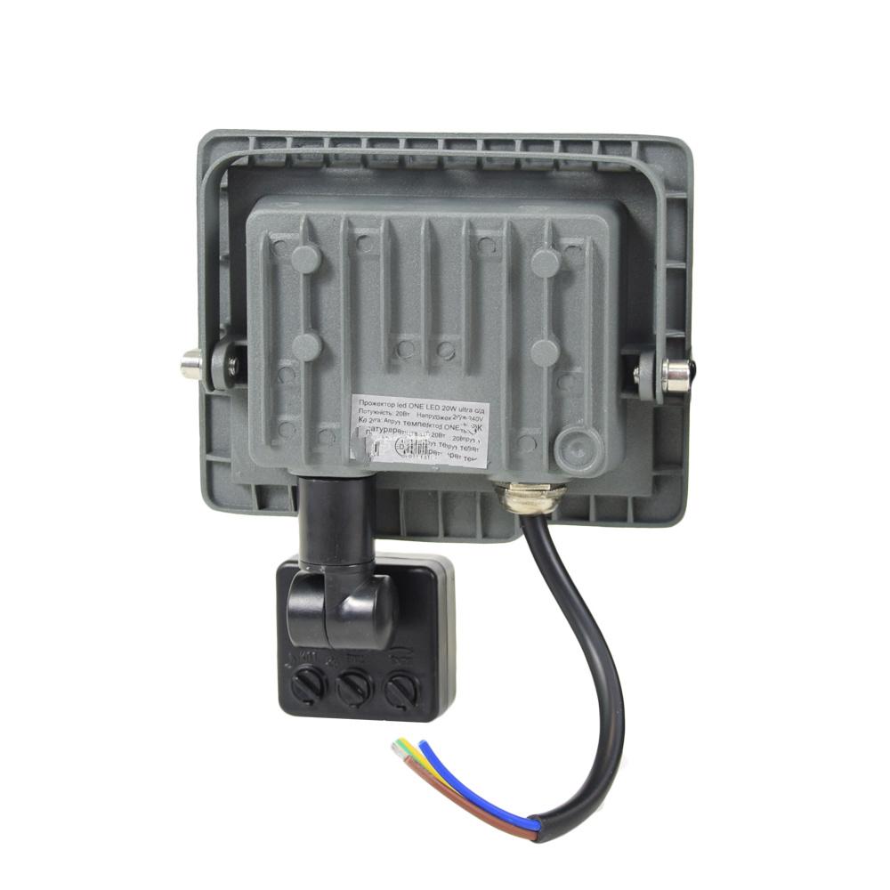 Прожектор светодиодный One LED ultra 20 Вт с датчиком движения - фото 2 Прожектор светодиодный One LED ultra 20 Вт с датчиком движения - фото 2