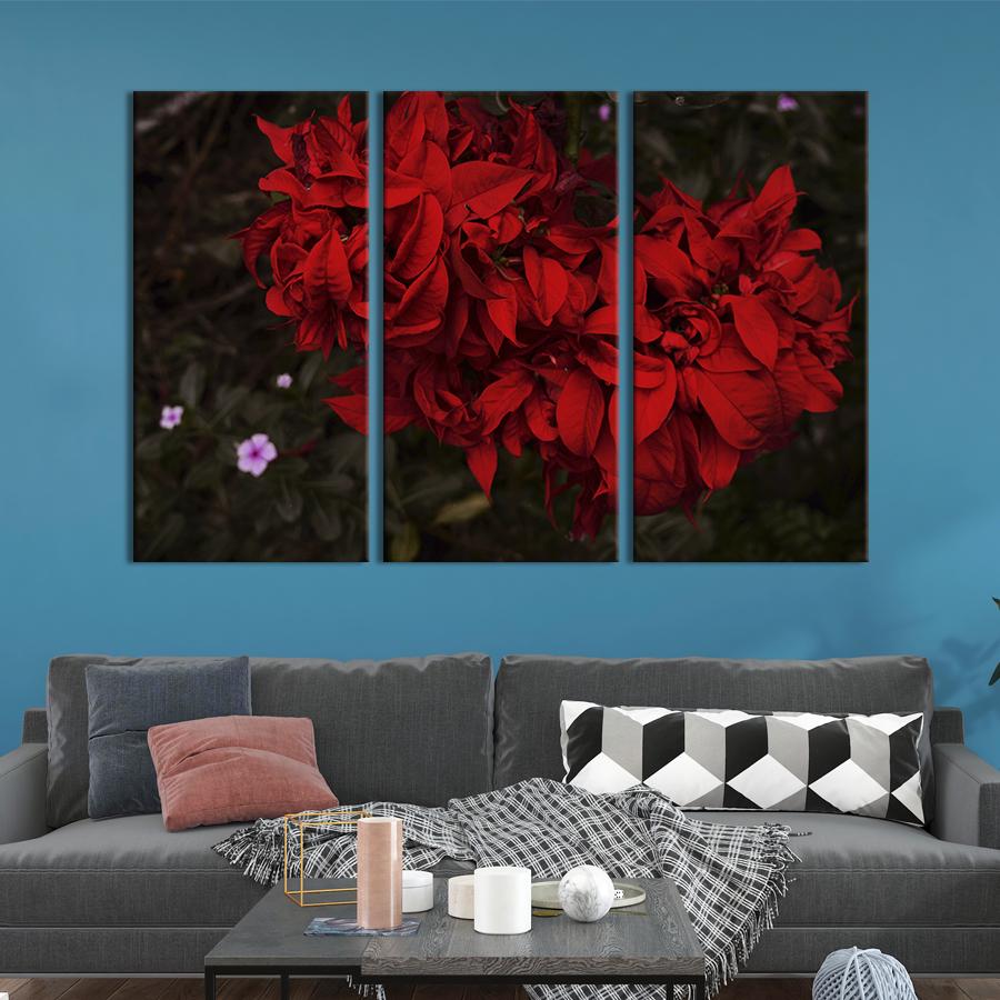 Картина на холсте триптих Необычные красные листья 128x81 см (911-31)