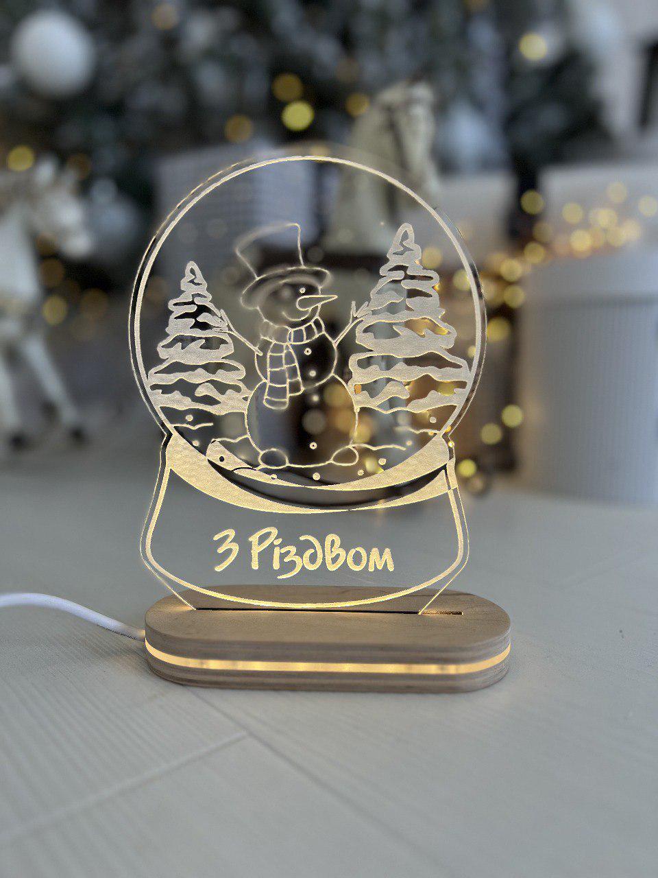 Светильник Новый год на подставке из натурального дерева Светильник Новый год на подставке из натурального дерева