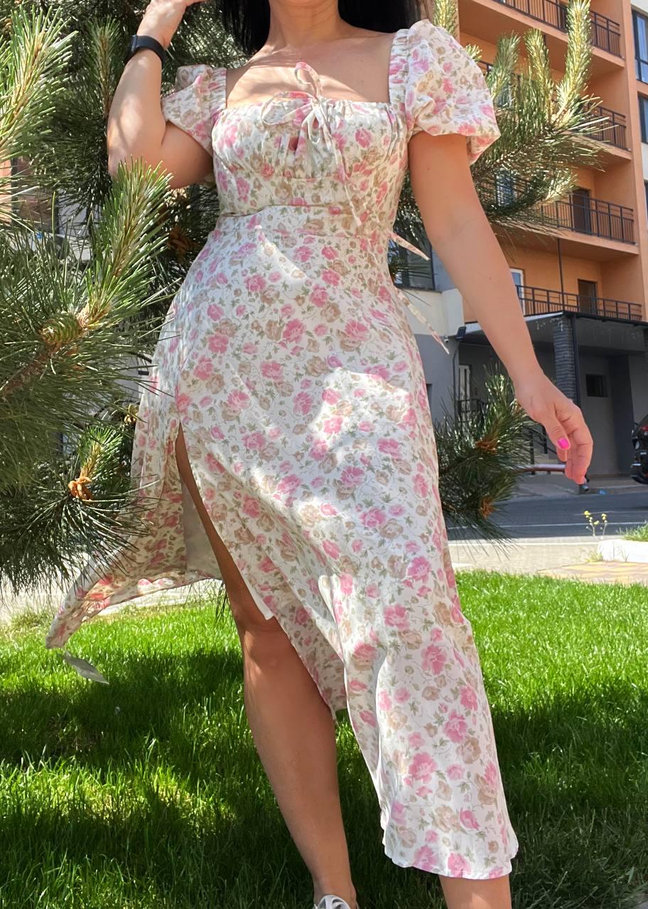 Платье женское летнее A-N 2669 цветочный принт разрез шнурок на груди длинное M Розовый (2042) - фото 2 Платье женское летнее A-N 2669 цветочный принт разрез шнурок на груди длинное M Розовый (2042) - фото 2