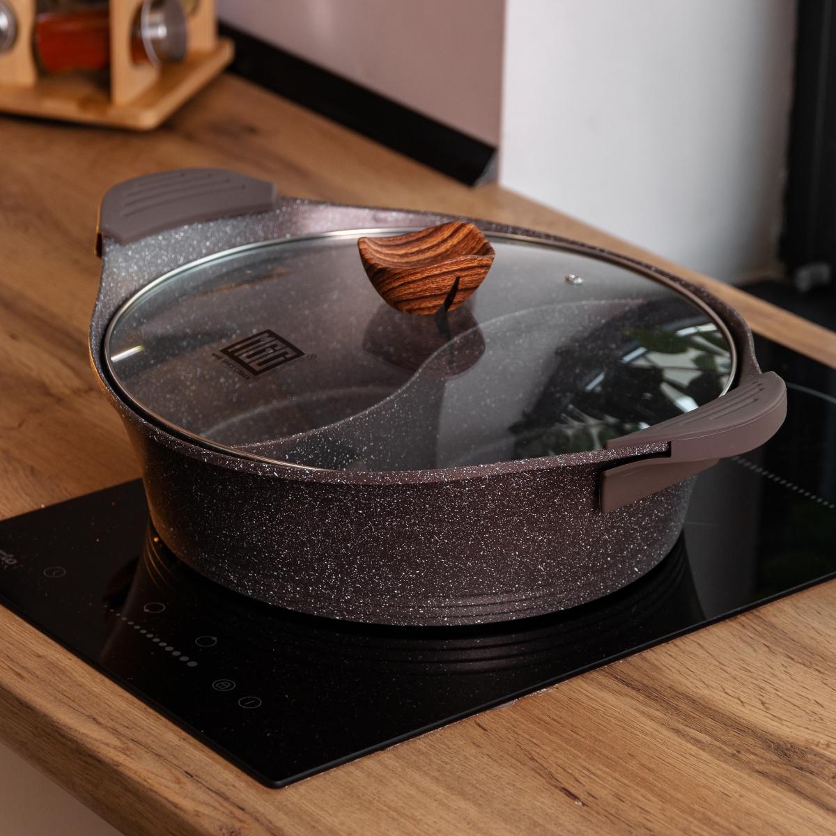 Кастрюля с разделителем MGC для шабу-шабу алюминиевая с антипригарным покрытием стеклянная крышка 4 л Коричневый