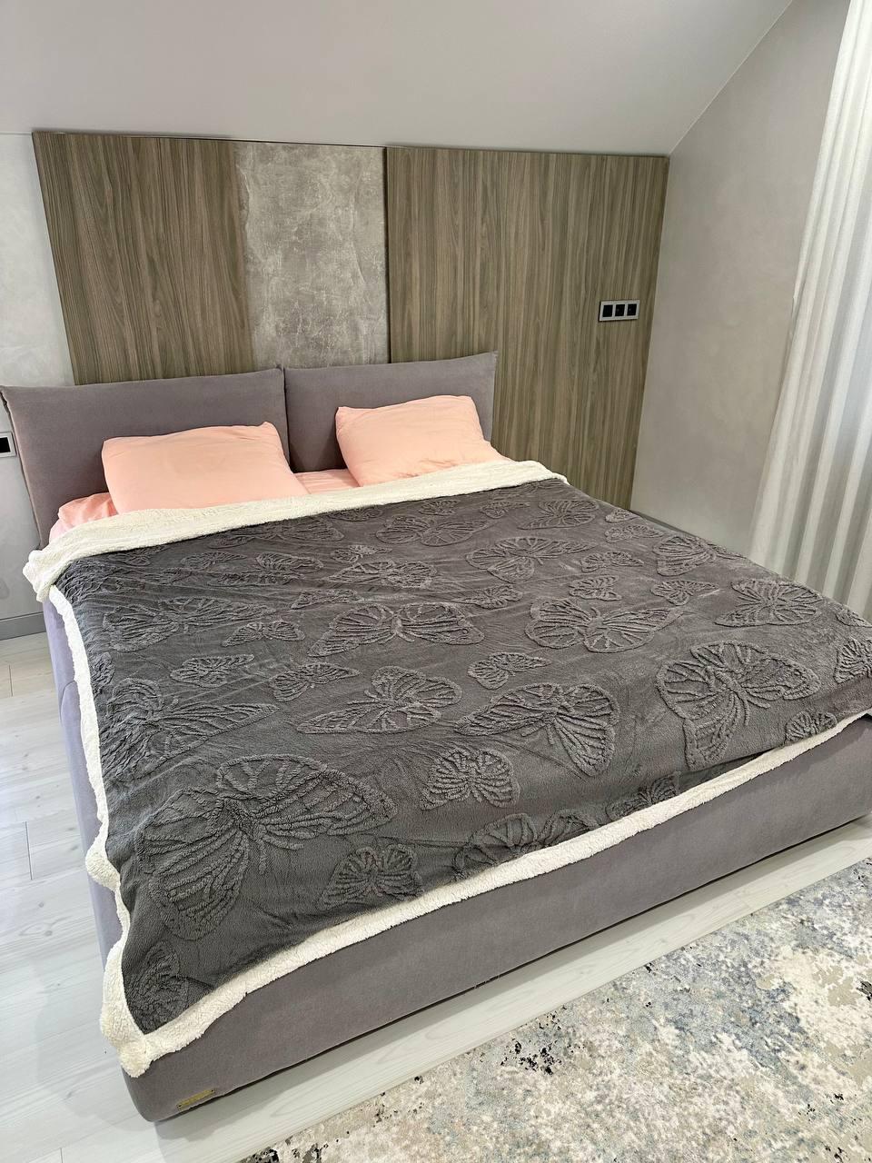 Покрывало велюровое эко-овчина 200х220 см Графитовый (Д-al-ovchina-pled-002-02) - фото 1