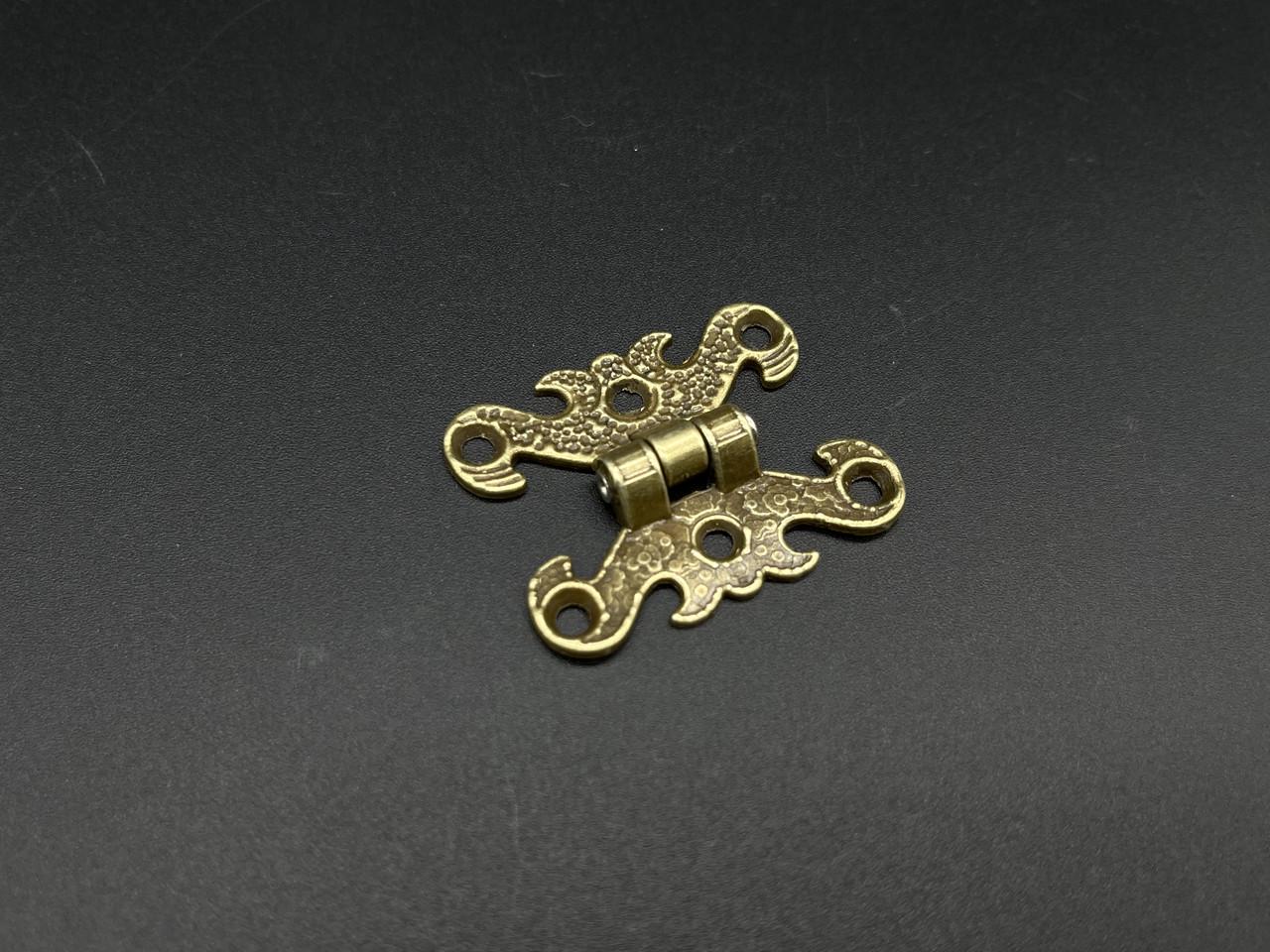 Петля фигурная металлическая 40х32 мм 1 шт. Античная латунь (1357874692)