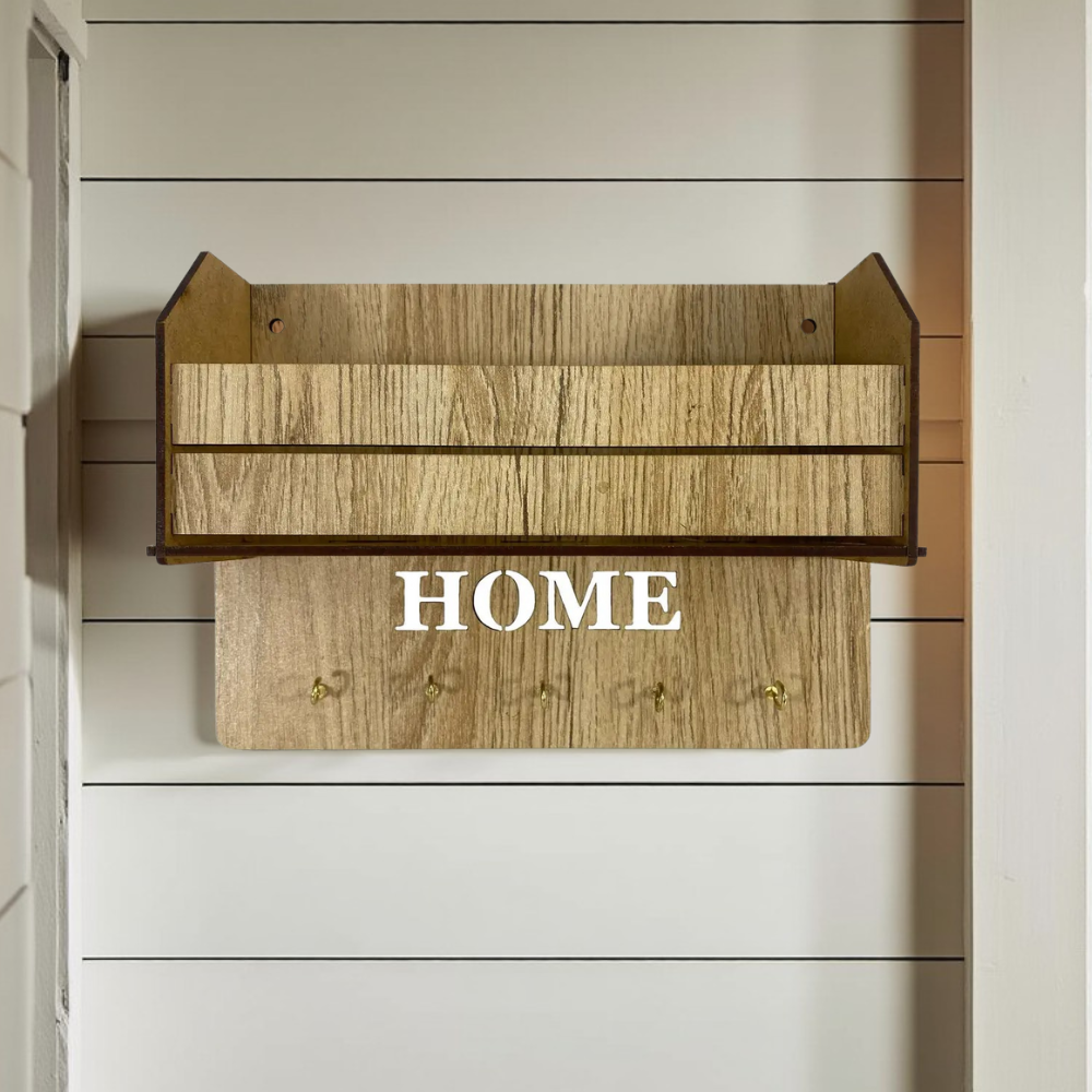 Ключница настенная деревянная с 5 металлическими крючками 24х17х7 см