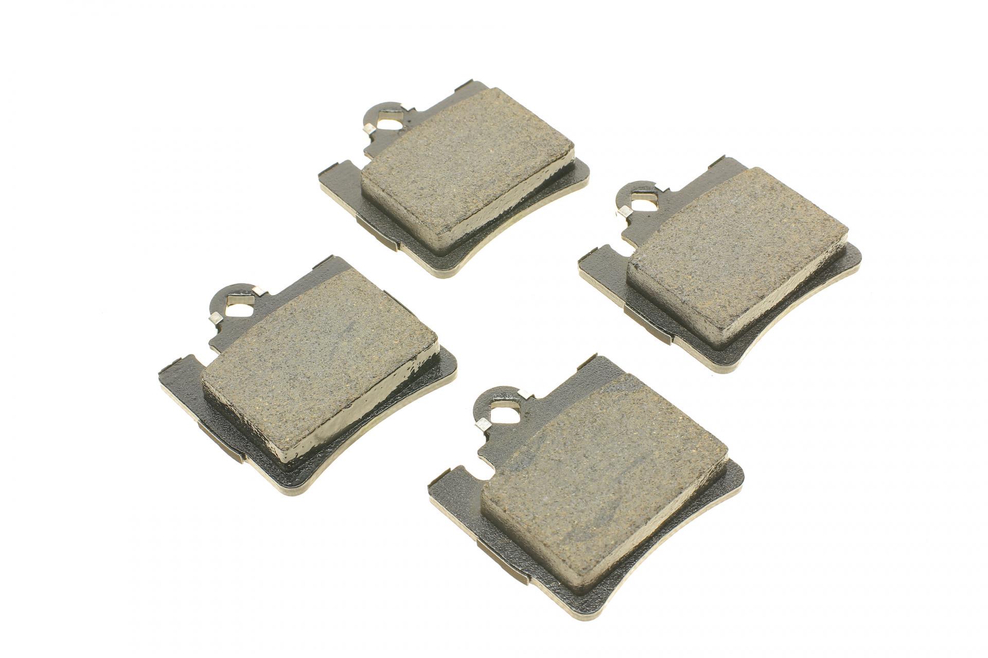 Колодки тормозные задние MB S-class W220/ C215 98-06 22-0597-0 METELLI