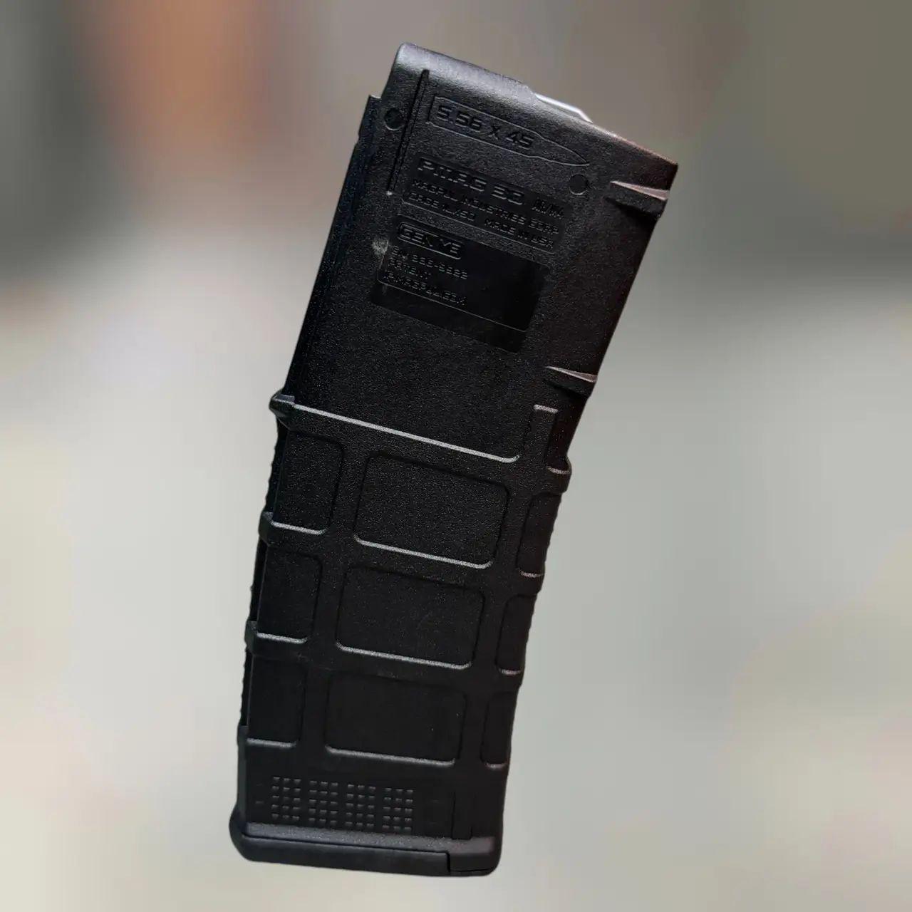 Магазин Magpul для AR15 на 30 патронів PMAG 30 GEN M3 AR/M4 5.56x45 мм .223 Remington Чорний (MAG557)