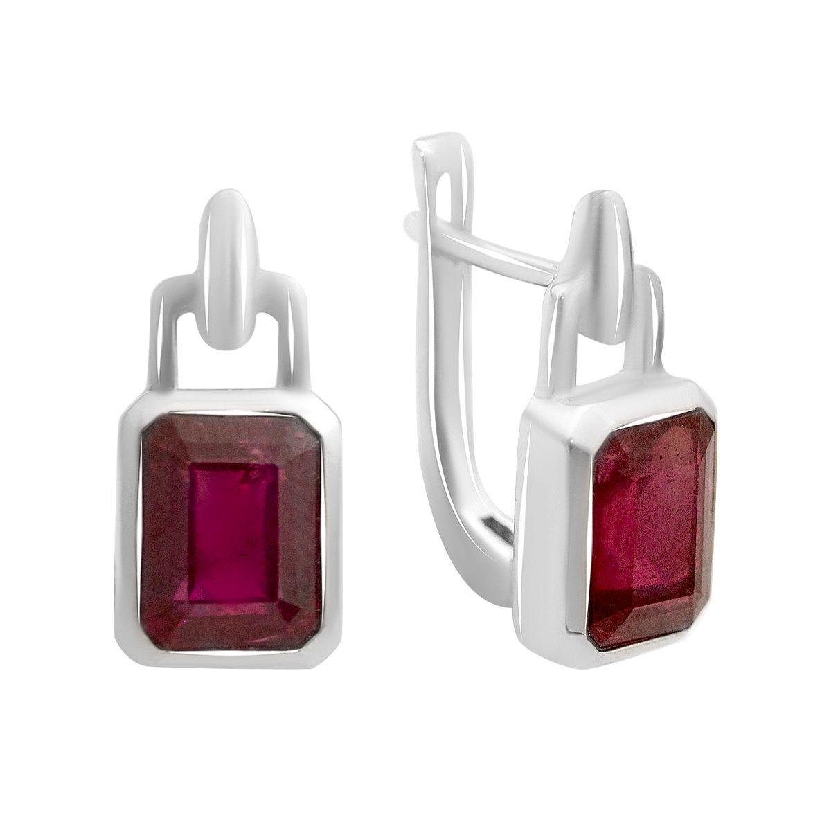 Серьги серебряные с натуральным рубином в геометрической оправе Серьги серебряные с натуральным рубином в геометрической оправе