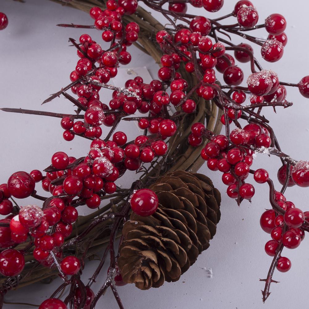 Венок из калины с шишками 40 см (3189) - фото 2 Венок из калины с шишками 40 см (3189) - фото 2