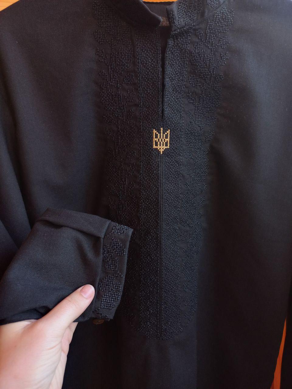 Вышиванка мужская с гербом из натурального льна 4XL Черный (1882604606) - фото 7 Вышиванка мужская с гербом из натурального льна 4XL Черный (1882604606) - фото 7