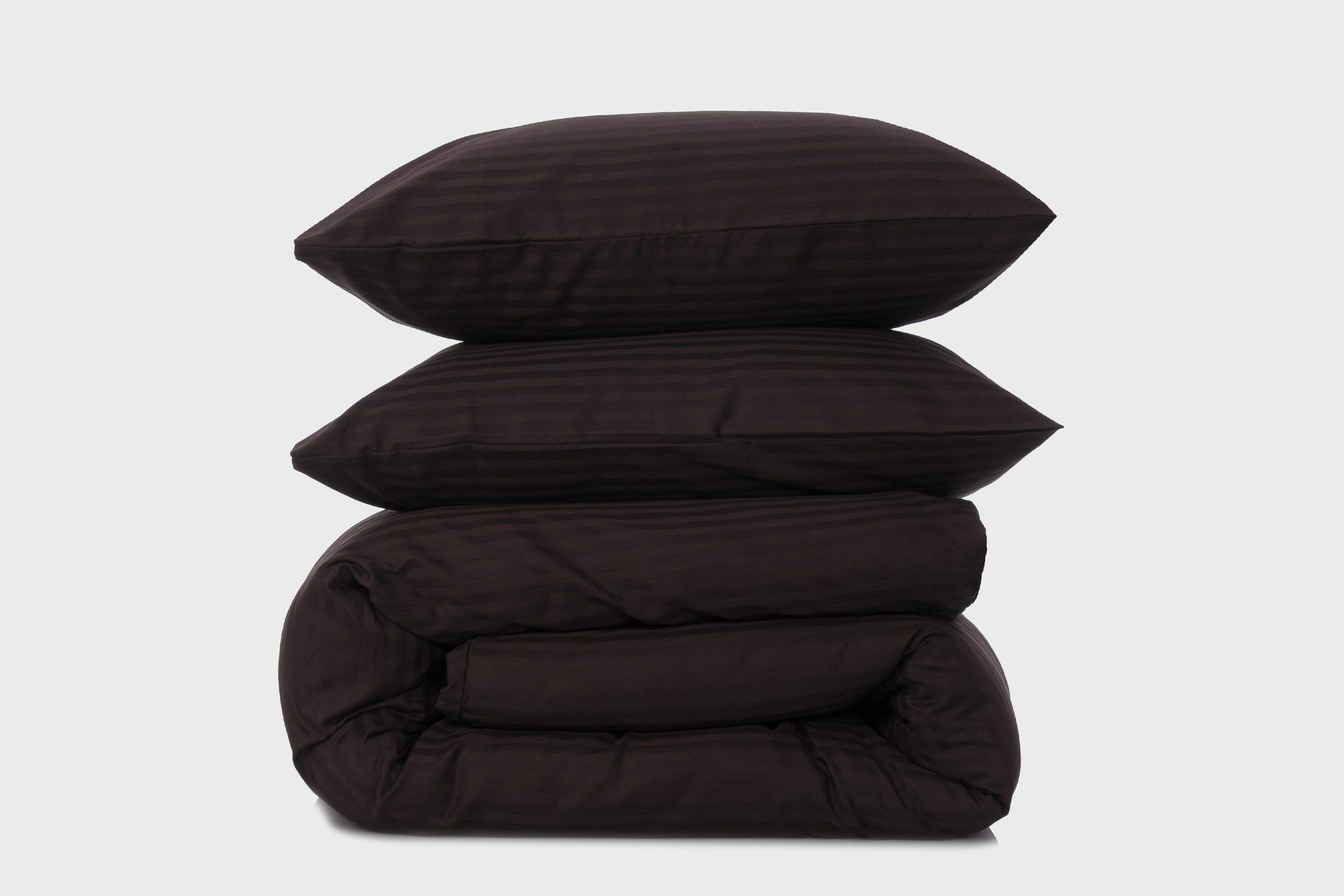 Комплект постельного белья евро Amore chocolate1420 страйп-сатин Шоколадный (KPB-Ae-STLux-chocolate1420 70x70_) - фото 1 Комплект постельного белья евро Amore chocolate1420 страйп-сатин Шоколадный (KPB-Ae-STLux-chocolate1420 70x70_) - фото 1