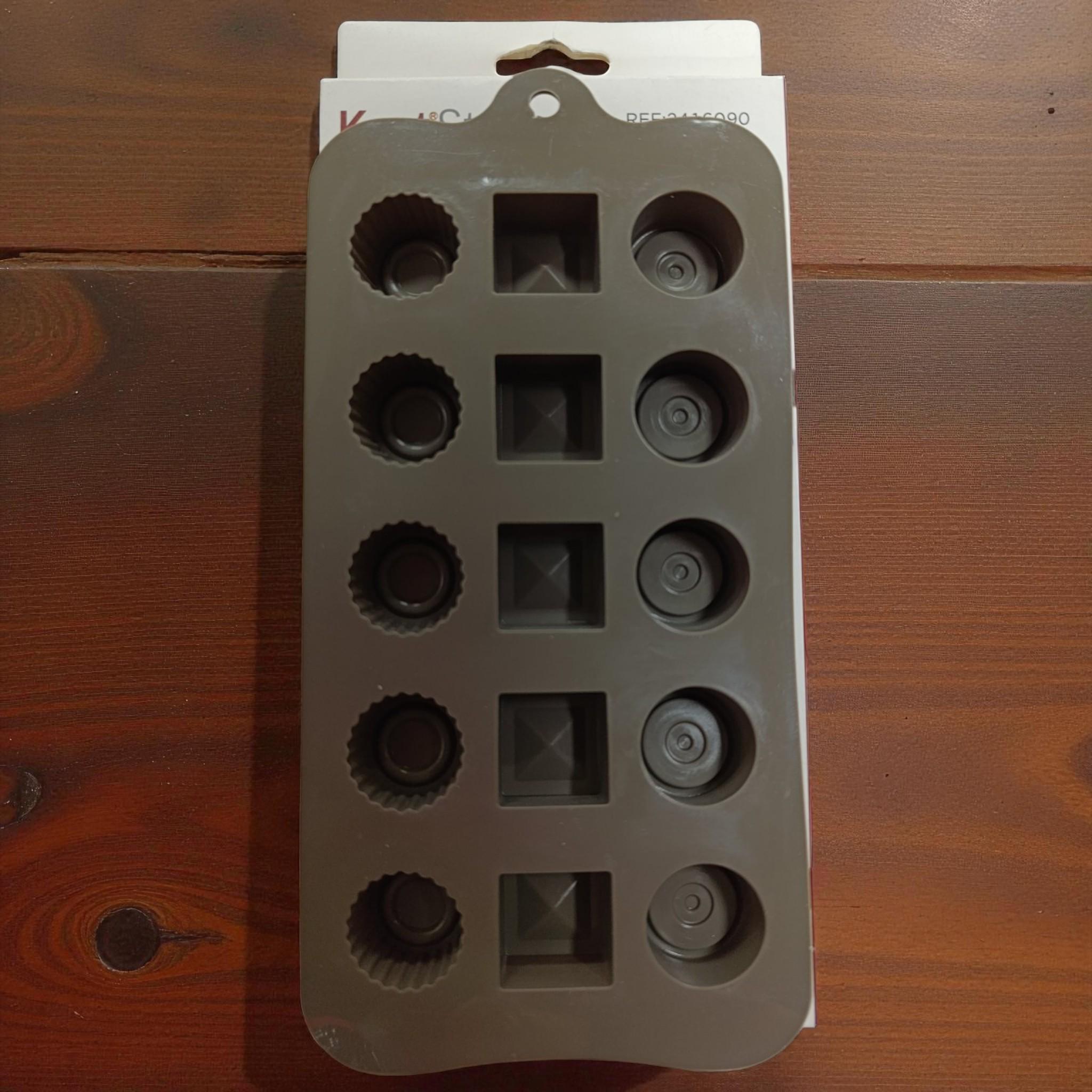 Форма для шоколадних цукерок KmtStyle 2416090 21,5х10,4 см (2416090 ) - фото 5 Форма для шоколадних цукерок KmtStyle 2416090 21,5х10,4 см (2416090 ) - фото 5