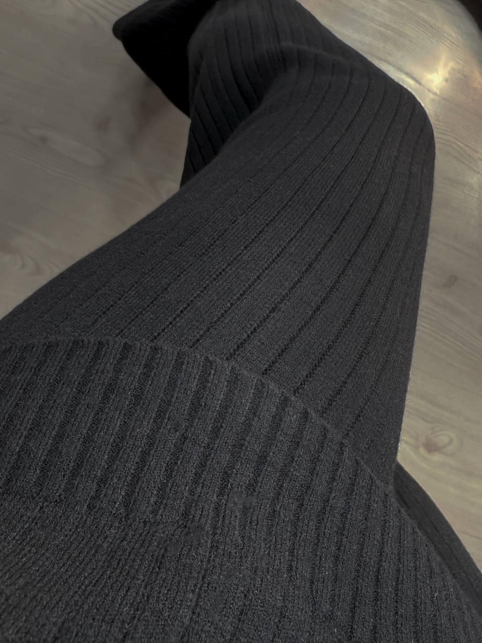 Костюм женский ACCORDDREAM 8703-28108 свитер с брюками в рубчик вязаный OS Черный (2959) - фото 5 Костюм женский ACCORDDREAM 8703-28108 свитер с брюками в рубчик вязаный OS Черный (2959) - фото 5