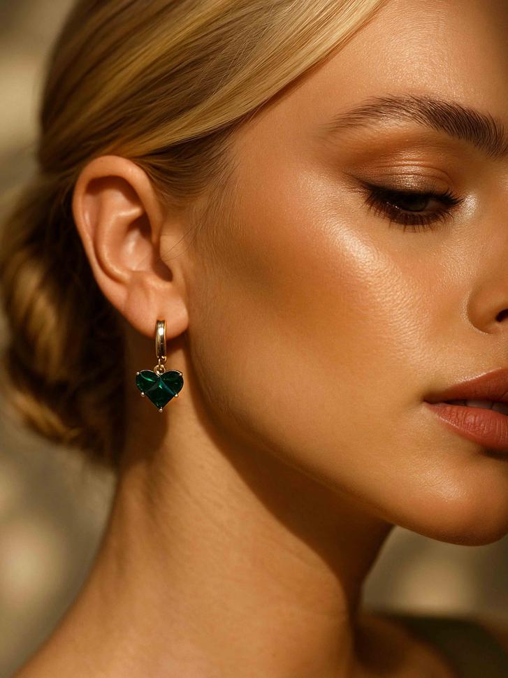 Сережки з зеленим серцем (5329)