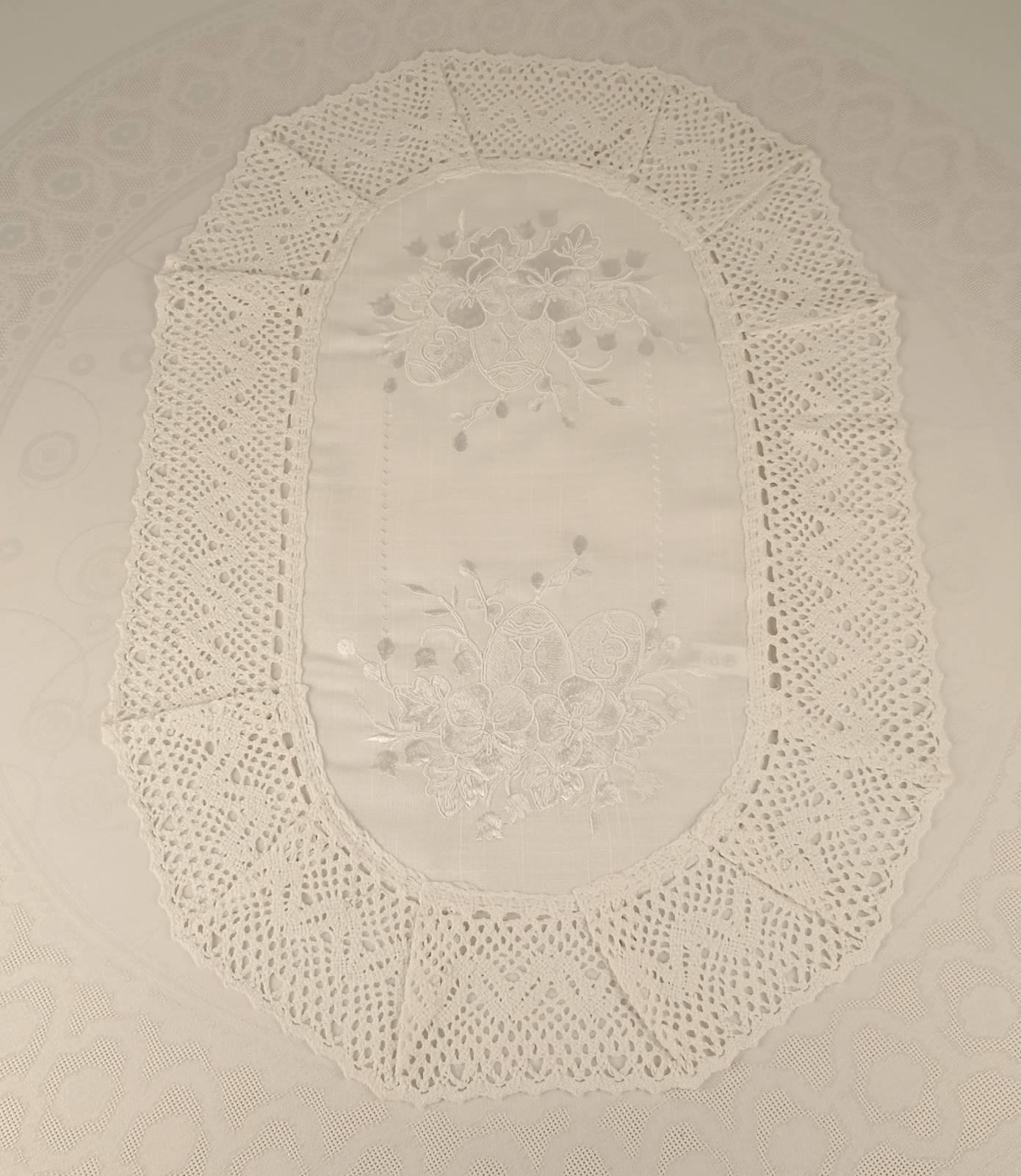 Салфетка пасхальная овальная YM30280A-1 40x65 см (CN37800)