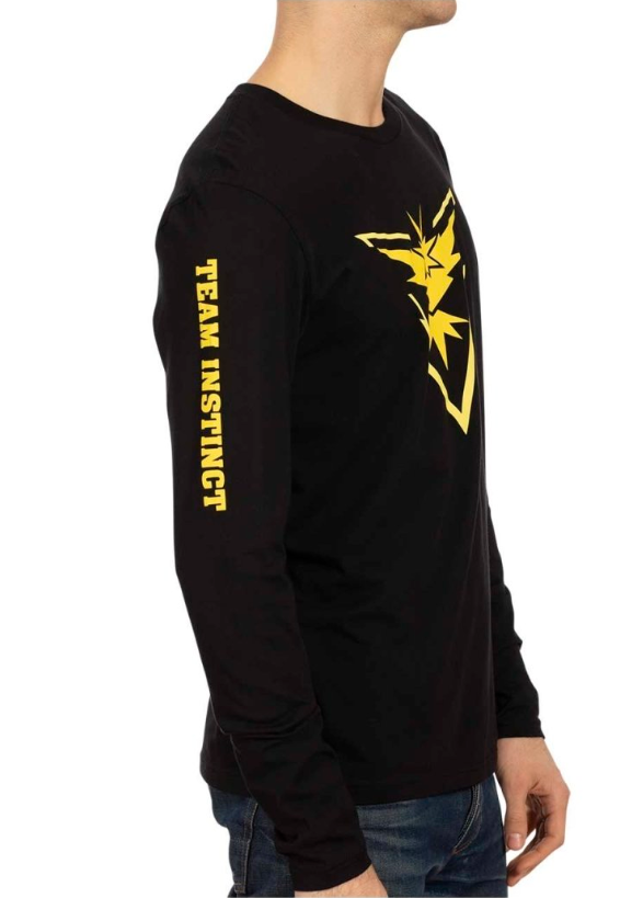 Футболка з довгим рукавом Pokémon GO Team Instinct Fitted Long-Sleeve Чорний - фото 3 Футболка з довгим рукавом Pokémon GO Team Instinct Fitted Long-Sleeve Чорний - фото 3