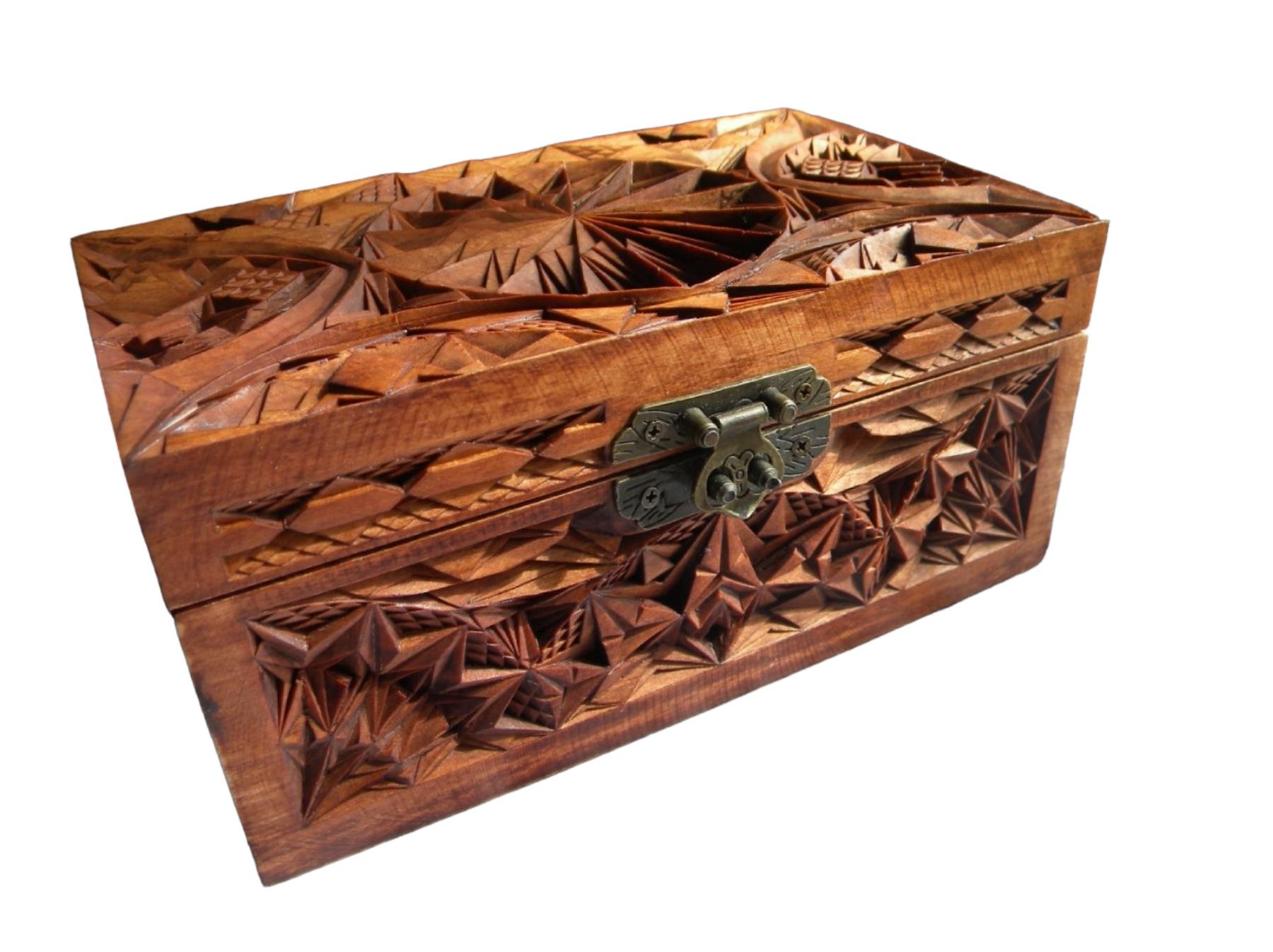 Шкатулка с дерева акации на ножках 200х120х90 мм