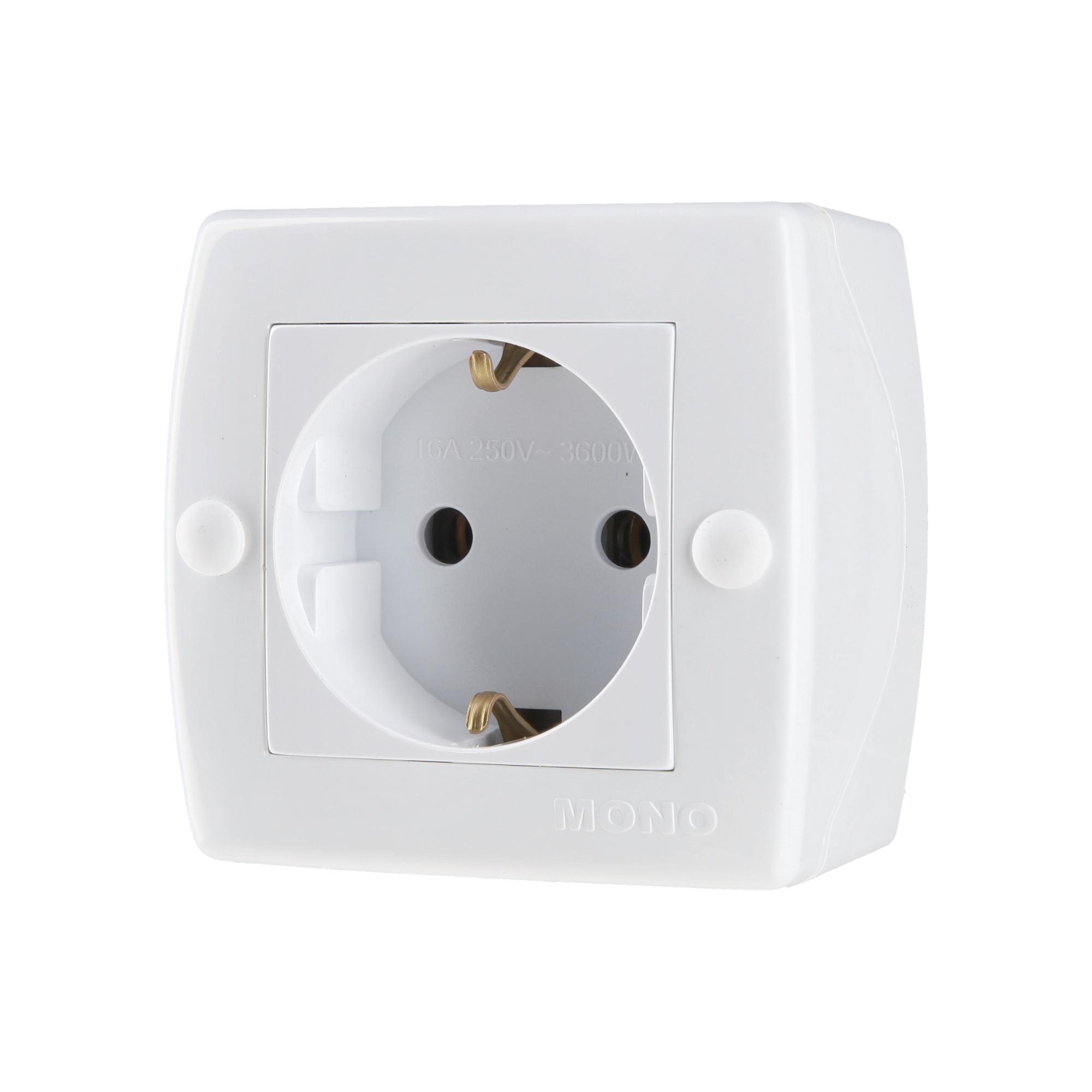 Розетка одинарная Mono Electric Octans с заземлением (104-010107-117) Розетка одинарная Mono Electric Octans с заземлением (104-010107-117)