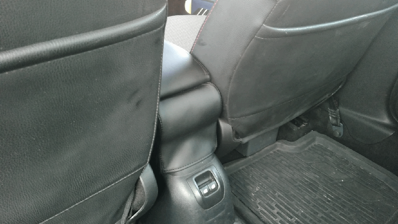 Підлокітник Armrest на Peugeot 301 Чорний (442018246) - фото 6 Підлокітник Armrest на Peugeot 301 Чорний (442018246) - фото 6