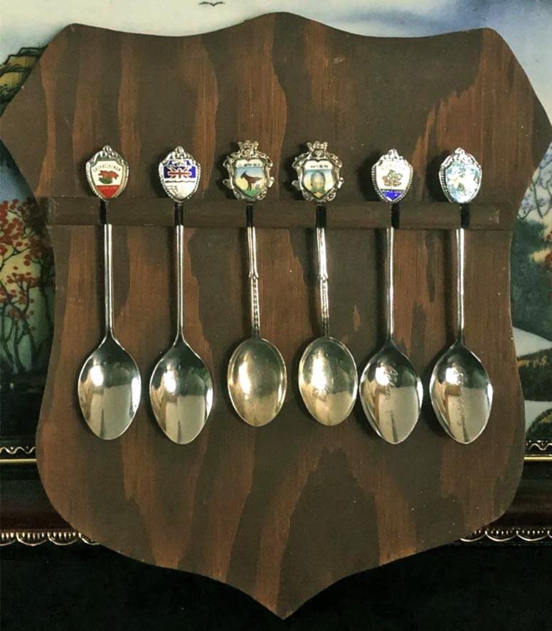 Полка для коллекции ложек Джералдин Капучино (ПКЛ-003209)