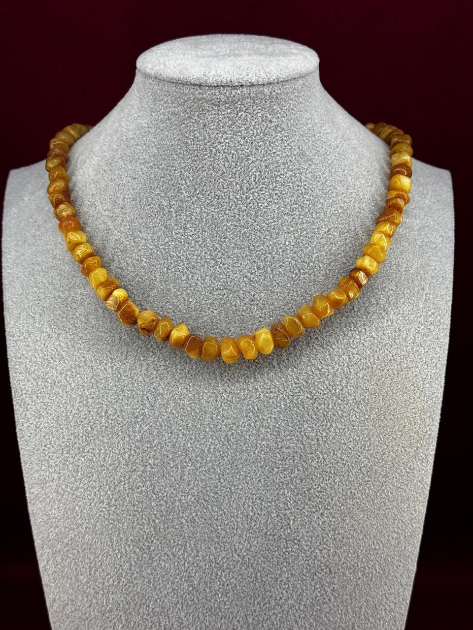 Бусы из янтаря лечебные 46 см (н-855)