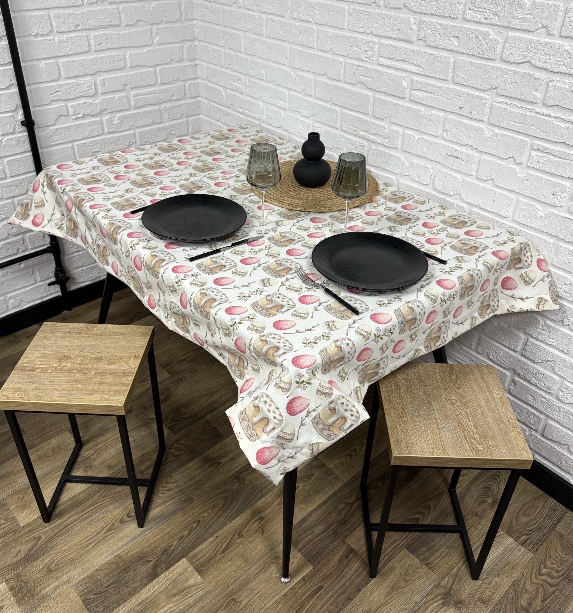 Скатертина великодня Comfort Home Easter cake водовідштовхувальна з тефлоновим покриттям 100x150 см (5055004) Скатертина великодня Comfort Home Easter cake водовідштовхувальна з тефлоновим покриттям 100x150 см (5055004)