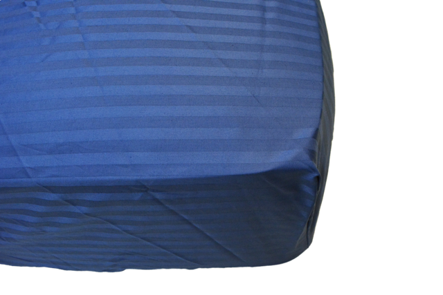 Простирадло на резинці Чарівна ніч сатин страйп 140x200x25 см Синій - фото 1