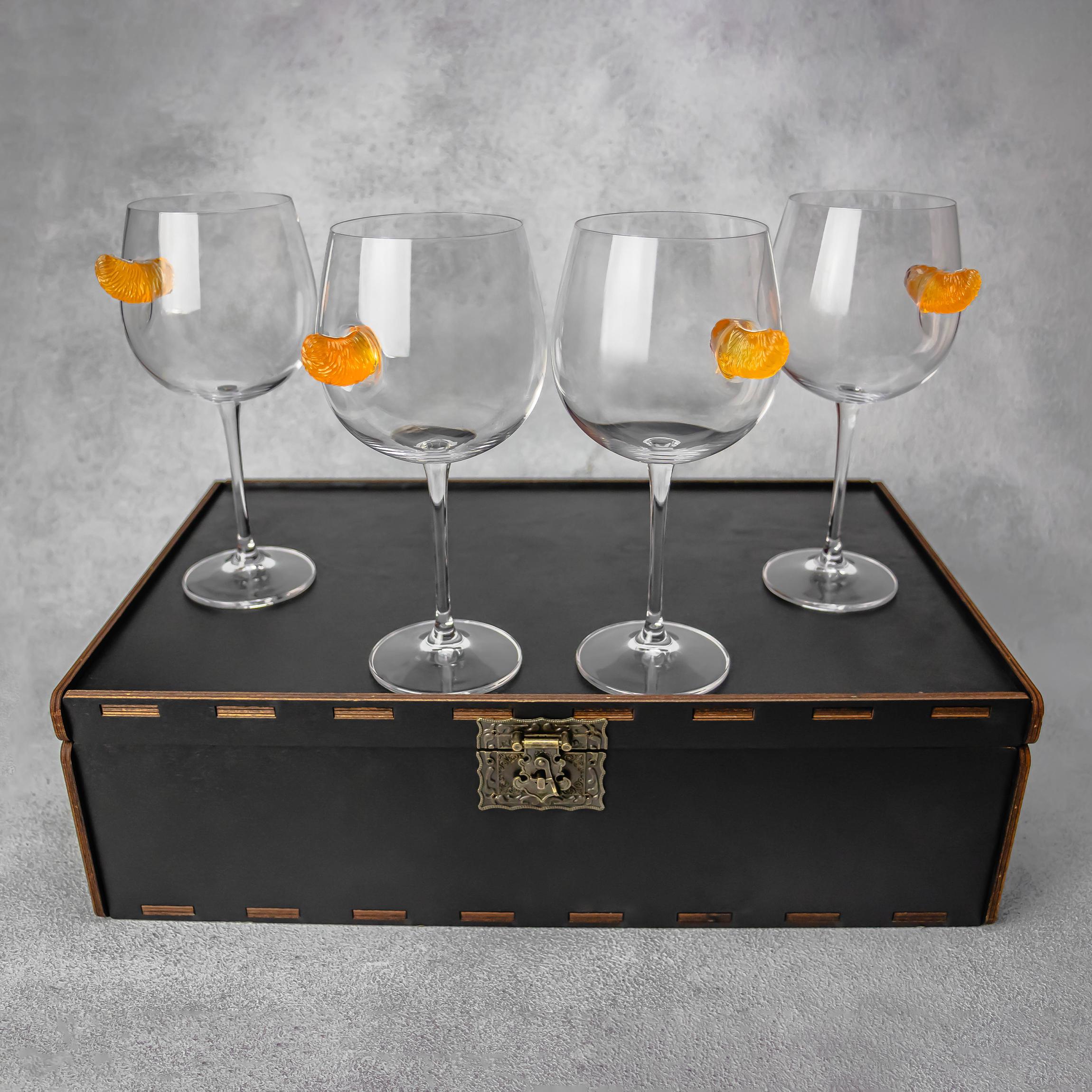 Набір на 4 Келихи коктейльні VSKLO з мандарином 670 мл (31554147)