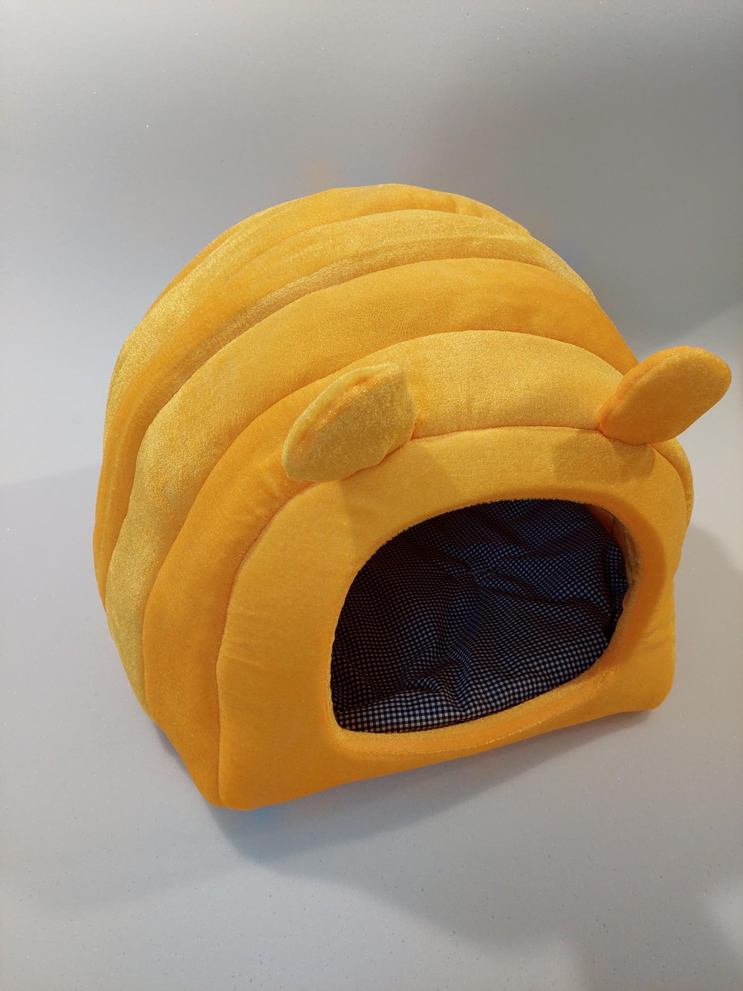 Домик-лежак для домашних животных Luх home Гусеница с подушкой 48х40х36 см Желтый (26858146) - фото 1