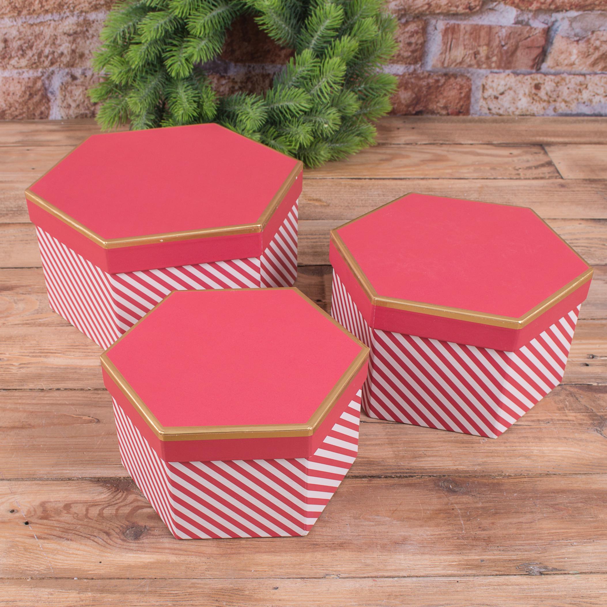 Набор подарочных коробок в полоску 3 шт. 12/11/10 см (1809)
