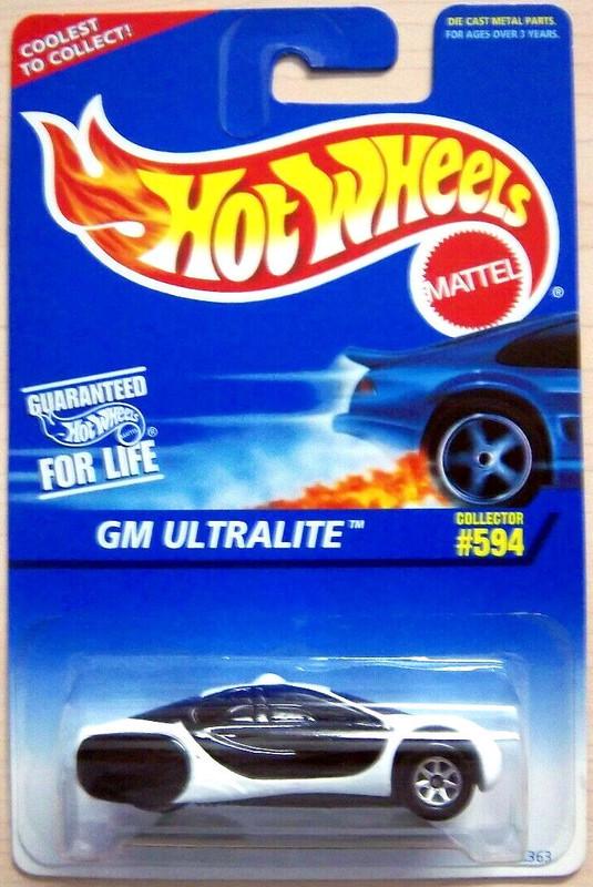 Игрушечная машинка Hot Wheels GM Ultralite Demolition Man 1997 №594 (7sp 18363-7sp)