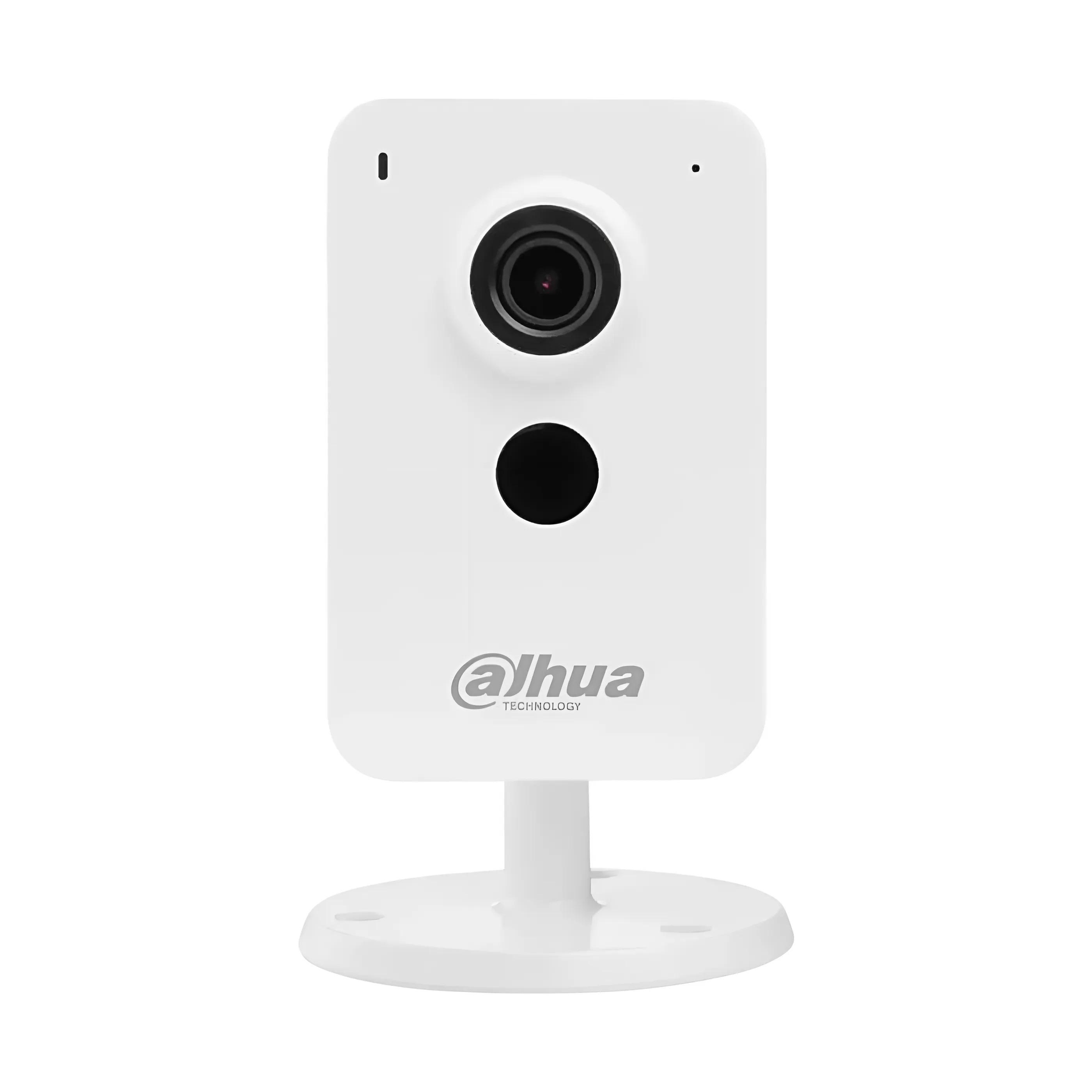 Камера IP Dahua DH-C4K-P с микрофоном и динамиками 4 Мп объектив 2,8 мм поддержка Wi-Fi и PoE Белый (617124)