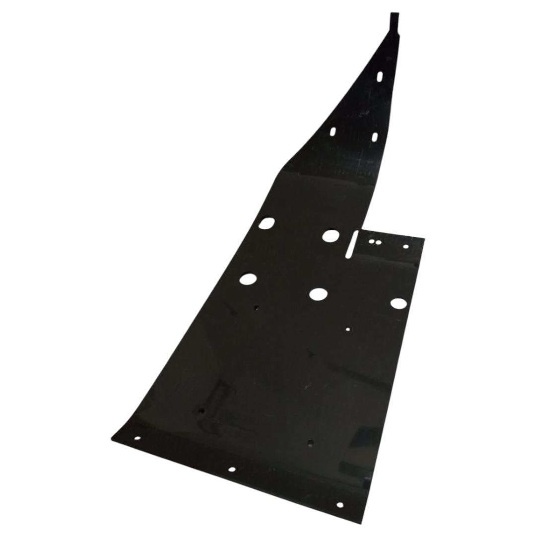 Пластина жатки захисна John Deere 600 Flex H215075 A 8 мм Чорний