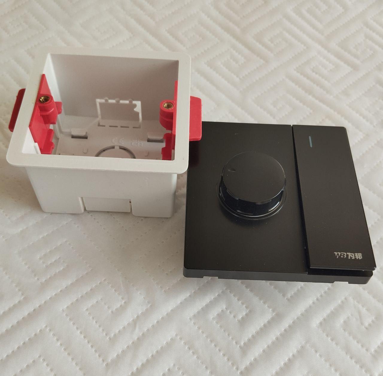 Регулятор обертів вентилятора Design Plus з монтажною коробкою Чорний (28822017)