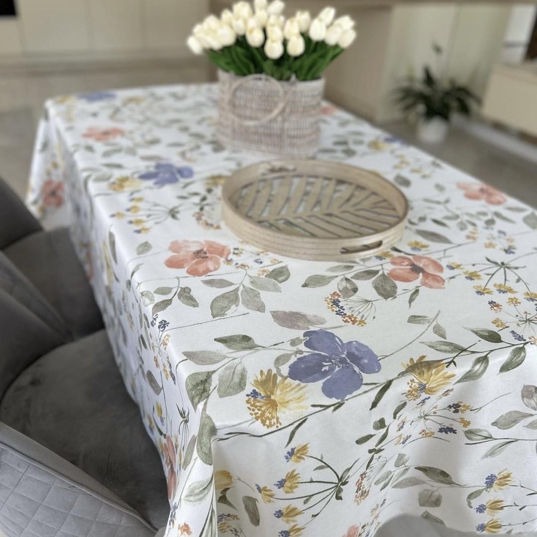 Скатерть Касмея с тефлоновым покрытием 120x170 см