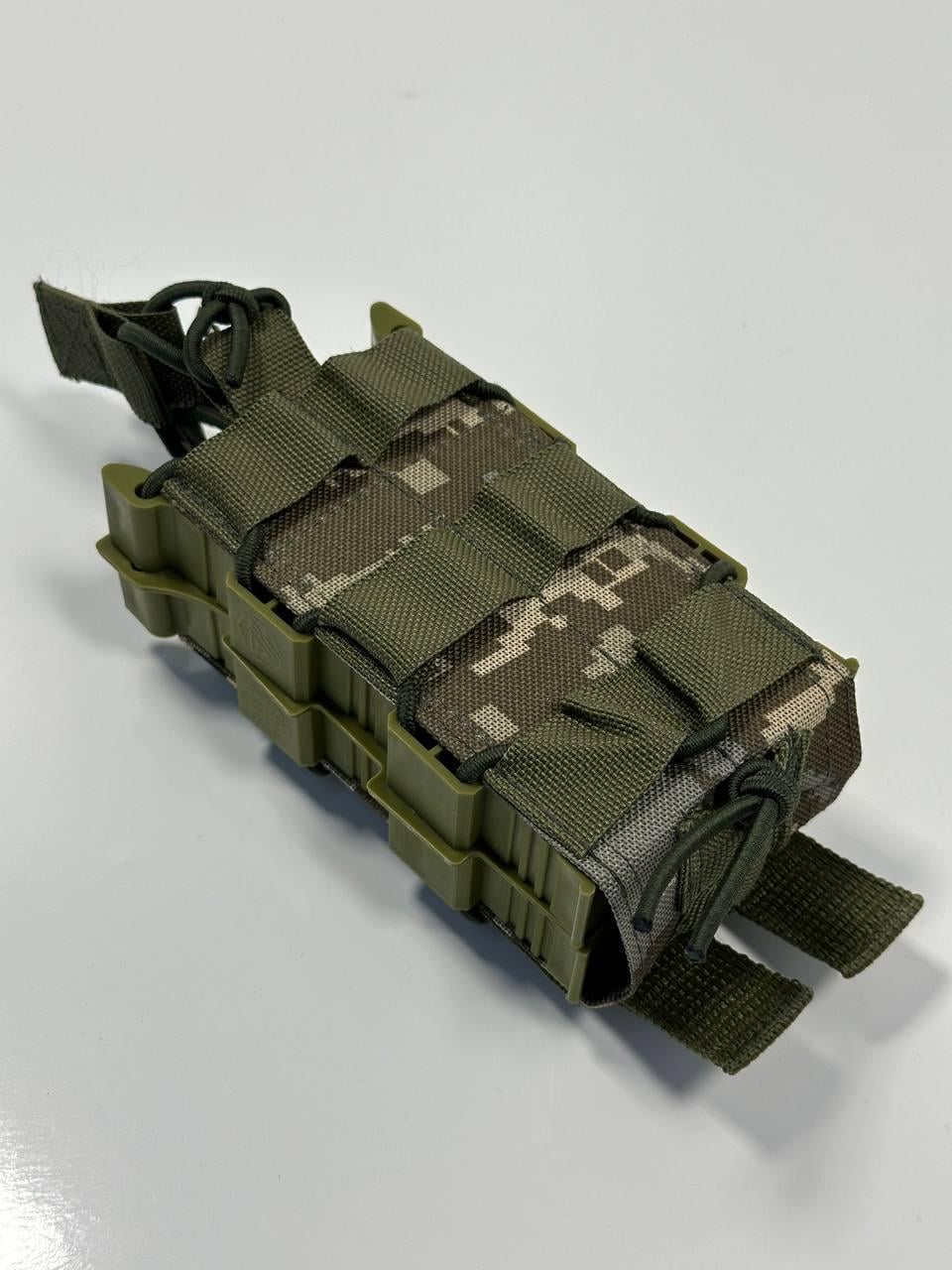Подсумок двойной для магазинов АК MOLLE Oxford 600D Пиксель (2716550814) Подсумок двойной для магазинов АК MOLLE Oxford 600D Пиксель (2716550814)