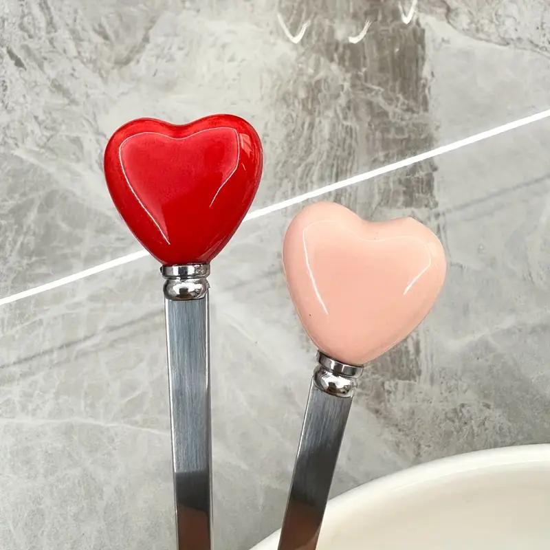 Ложка десертная с сердцем из нержавеющей стали 1 шт. Серебристый с красным (2689612545) - фото 3 Ложка десертная с сердцем из нержавеющей стали 1 шт. Серебристый с красным (2689612545) - фото 3