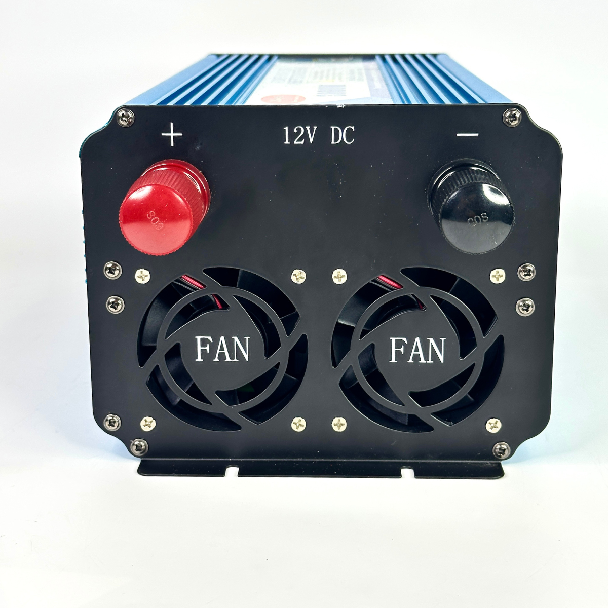 Автомобильный инвертор Power Inverter Wimpex WX-3010 чистая синусоида с 12-220 В 3000W - фото 3 Автомобильный инвертор Power Inverter Wimpex WX-3010 чистая синусоида с 12-220 В 3000W - фото 3