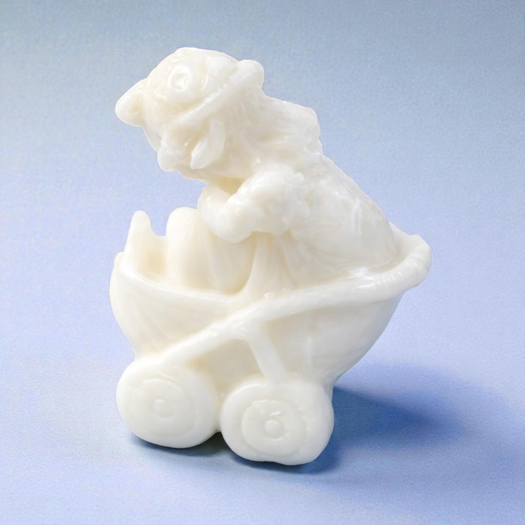 Мыло сувенирное фигурное Младенец в коляске Белый Мыло сувенирное фигурное Младенец в коляске Белый