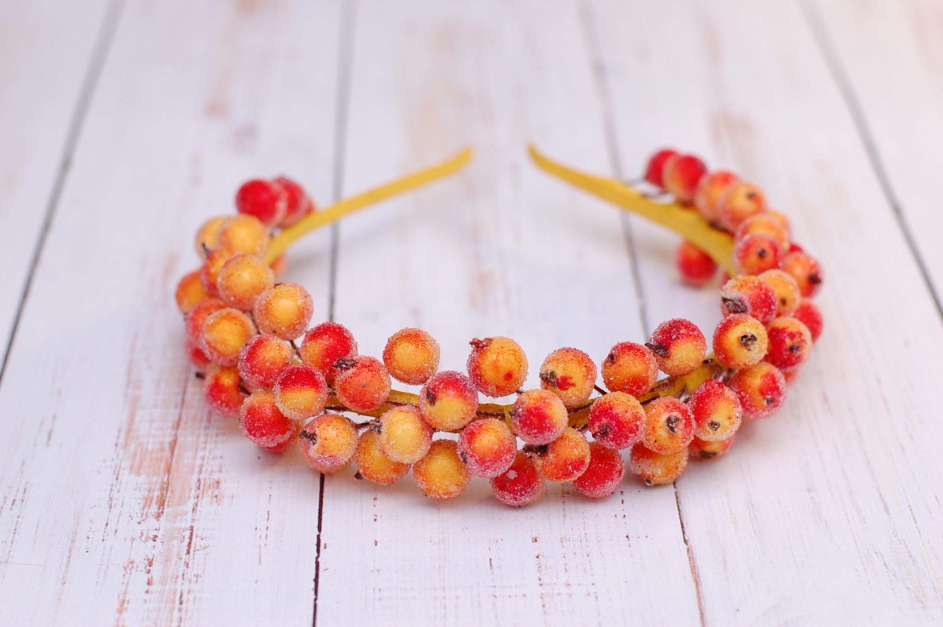 Обруч для волос с осенними листьями и калиной (305 Об)