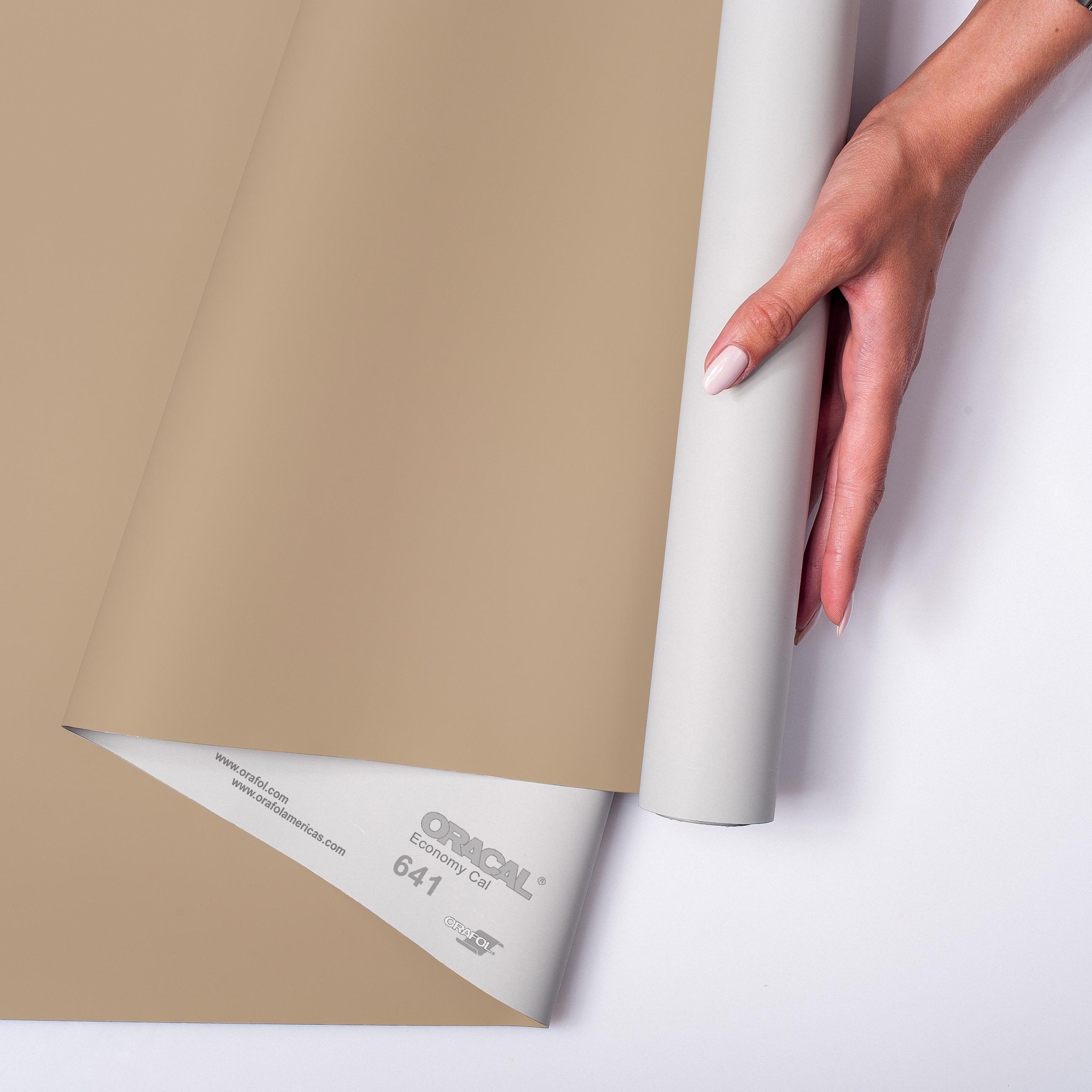 Самоклейка плівка аплікаційна ORAFOL 641 1x50 м мат 081 Світло -коричневий (00-00014338) - фото 1 Самоклейка плівка аплікаційна ORAFOL 641 1x50 м мат 081 Світло -коричневий (00-00014338) - фото 1