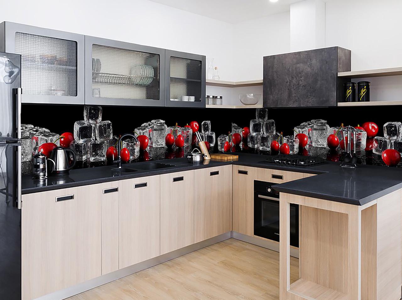 Кухонный фартук Вишни и кубики льда из самоклеющейся виниловой пленки 60х300 см Черный