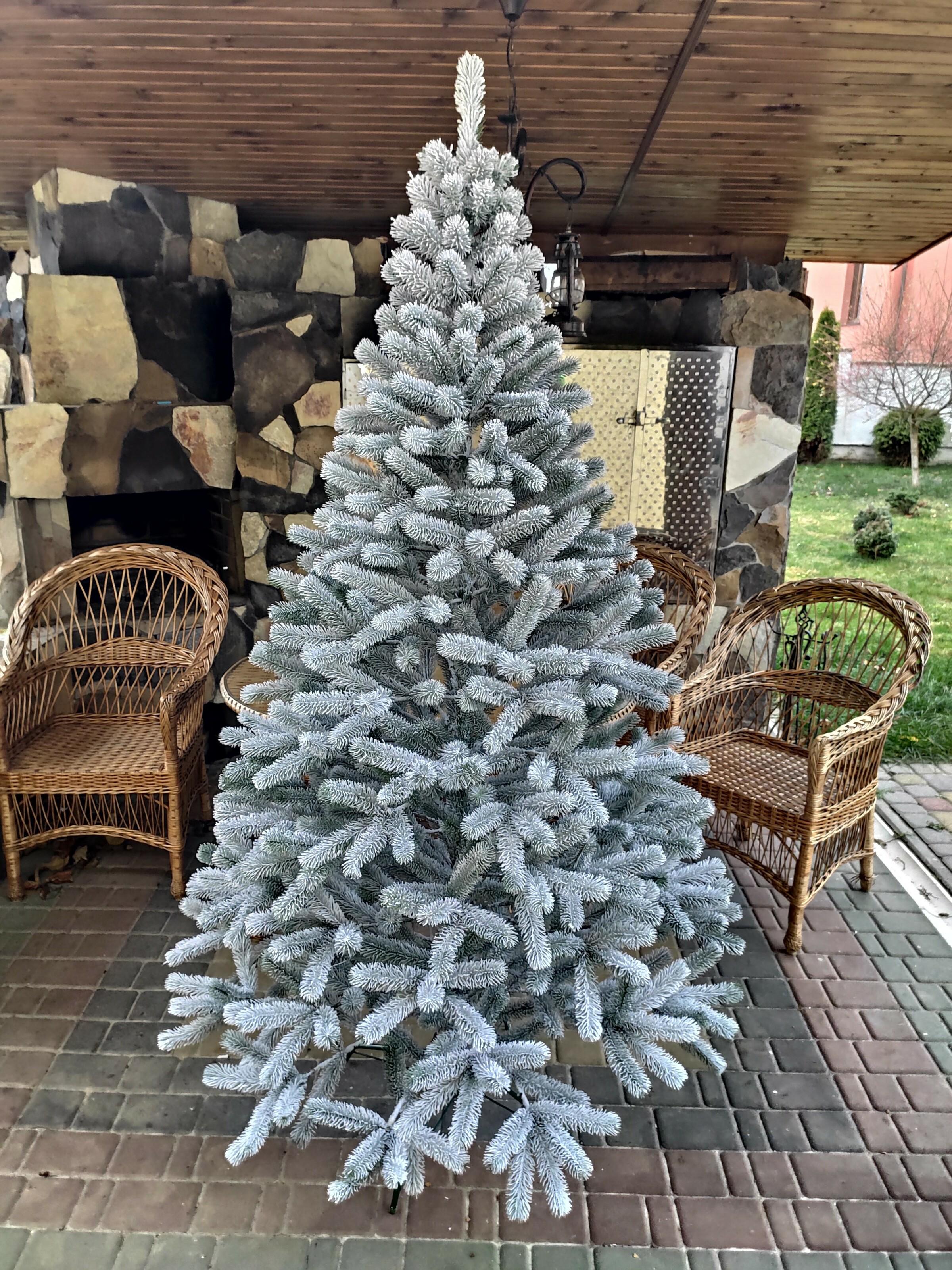 Ялинка лита Хатинка Буковельська засніжена з металевою розбірною підставкою 2,50 м Білий (Засн.Б-250)