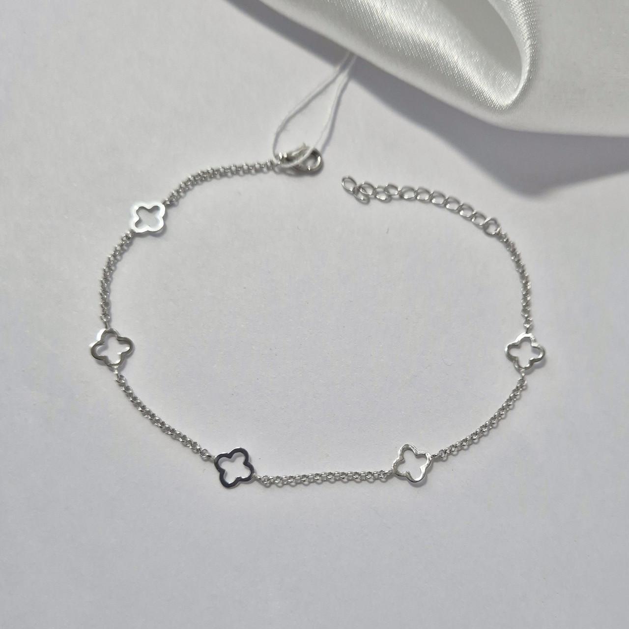 Браслет на руку без камней клевер серебро 925 пробы родованное 1,28 г 17,5-20,5 см (15362б)