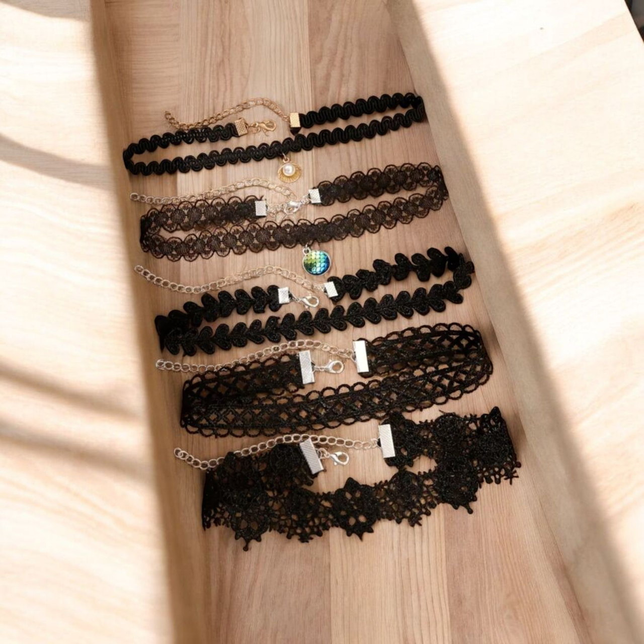 Набір чокерів жіночих на гумці 5 шт. Чорний (32373653)